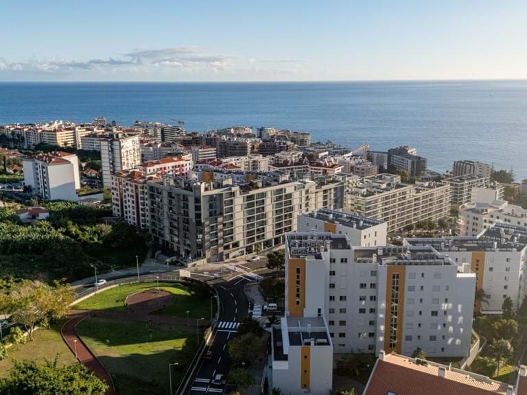 Apartment for Sale in Funchal, Ilha Da Madeira, Portugal 23