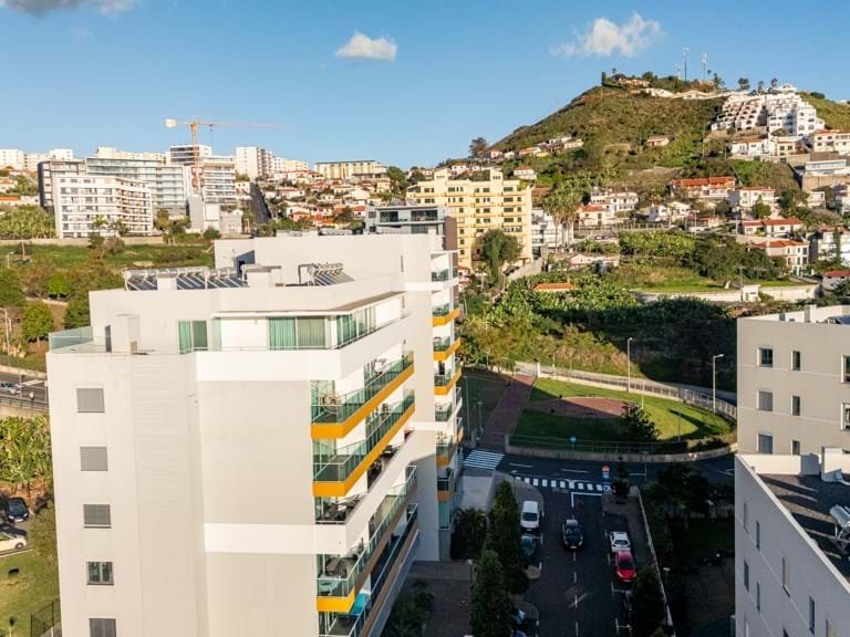 Apartment for Sale in Funchal, Ilha Da Madeira, Portugal 18