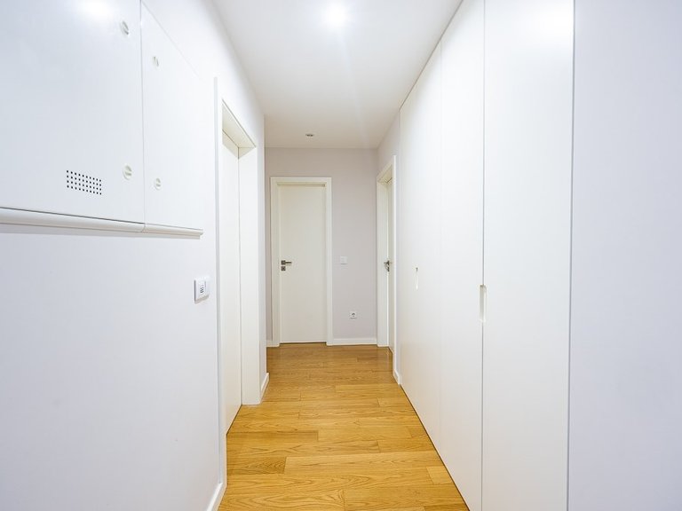 Apartment for Sale in Funchal, Ilha Da Madeira, Portugal 17