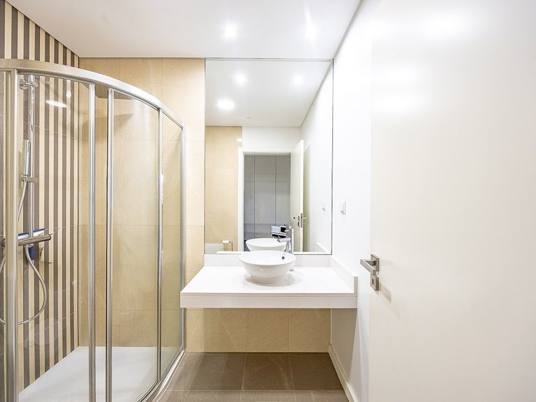 Apartment for Sale in Funchal, Ilha Da Madeira, Portugal 9