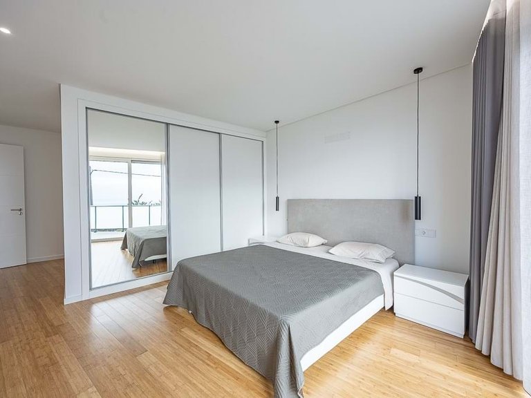 Villa for Sale in Calheta, Ilha Da Madeira, Portugal 16