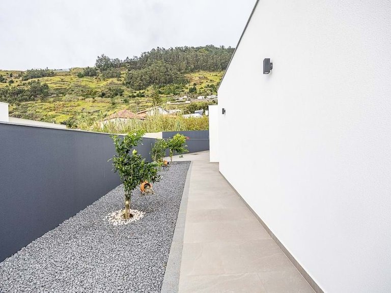 Villa for Sale in Calheta, Ilha Da Madeira, Portugal 27
