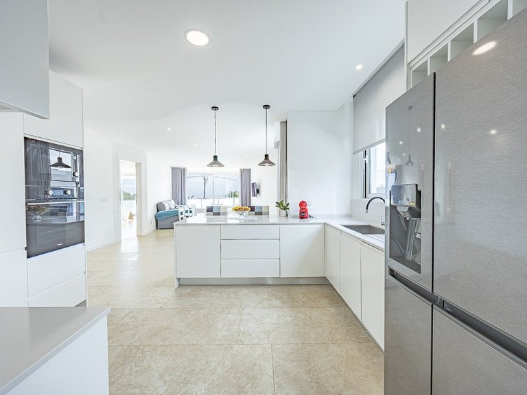 Villa for Sale in Calheta, Ilha Da Madeira, Portugal 2