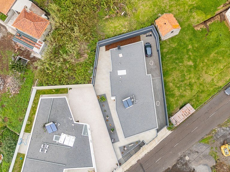 Villa for Sale in Calheta, Ilha Da Madeira, Portugal 33