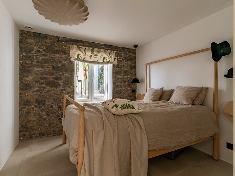 Villa for Sale in Funchal, Ilha Da Madeira, Portugal 12