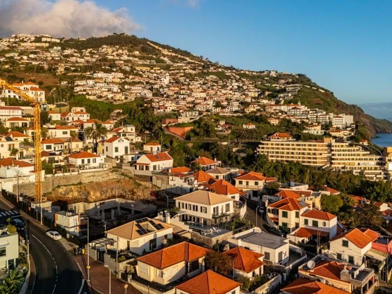 Villa for Sale in Funchal, Ilha Da Madeira, Portugal 19