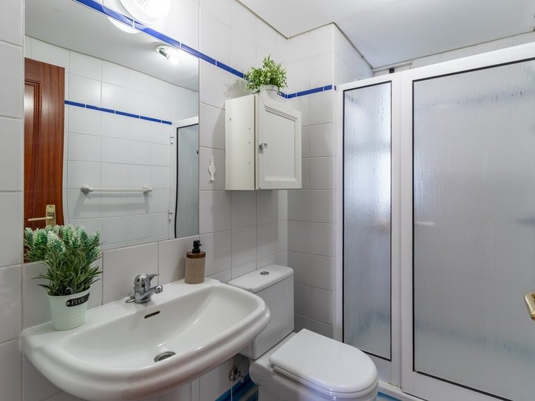 Apartment for Sale in Funchal, Ilha Da Madeira, Portugal 16