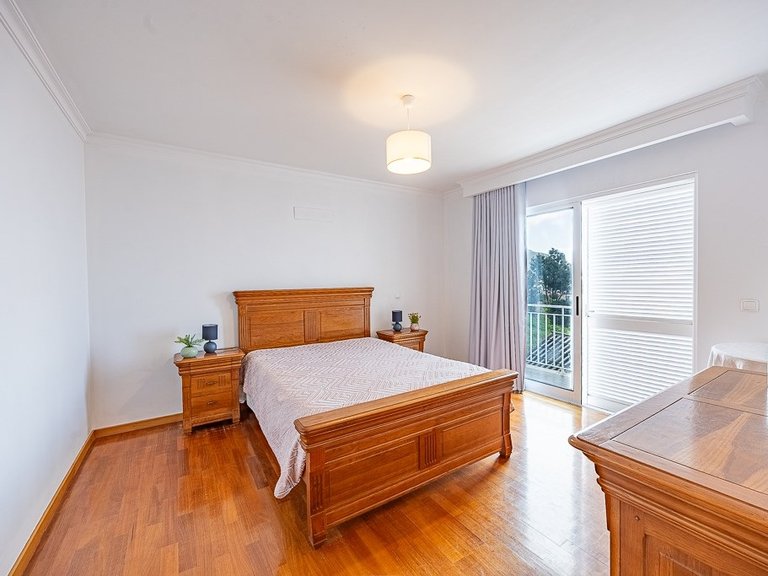 Villa for Sale in Calheta, Ilha Da Madeira, Portugal 18