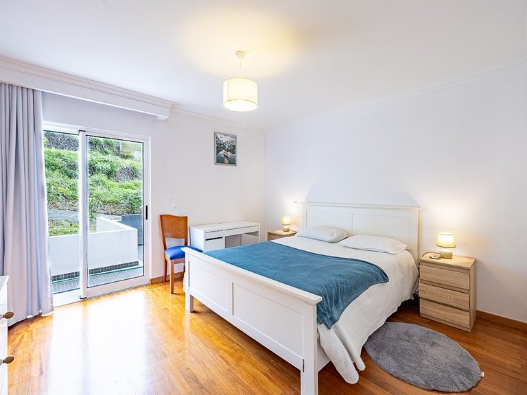 Villa for Sale in Calheta, Ilha Da Madeira, Portugal 13