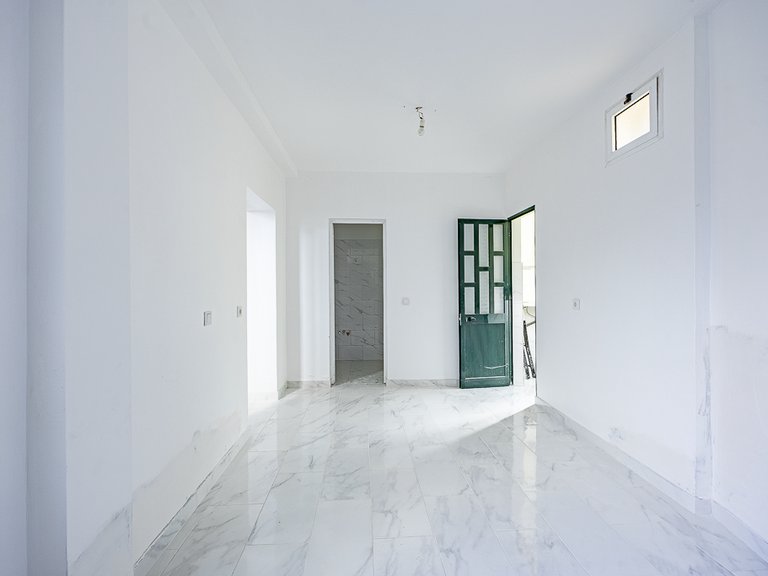 Villa for Sale in Funchal, Ilha Da Madeira, Portugal 7