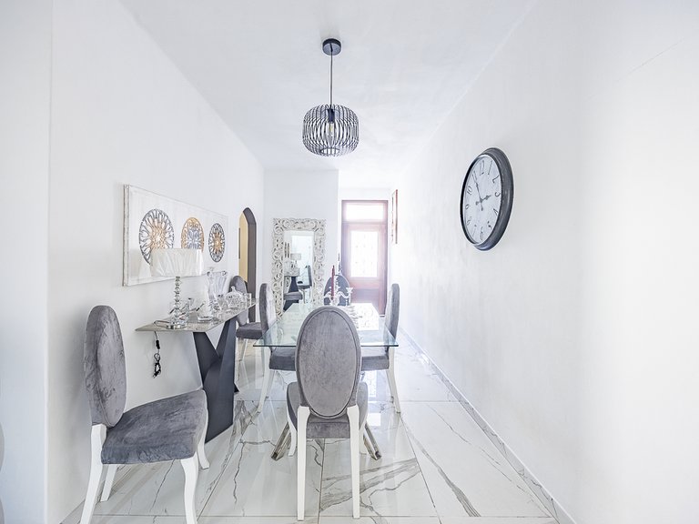 Villa for Sale in Funchal, Ilha Da Madeira, Portugal 21