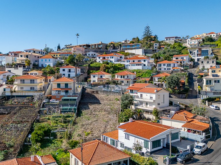 Villa for Sale in Funchal, Ilha Da Madeira, Portugal 23