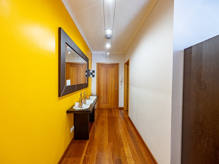 Apartment for Sale in Santa Cruz, Ilha Da Madeira, Portugal 10