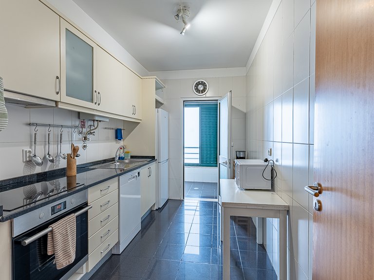 Apartment for Sale in Santa Cruz, Ilha Da Madeira, Portugal 11