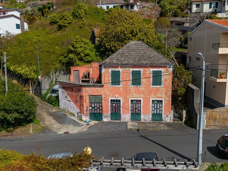 Villa for Sale in Funchal, Ilha Da Madeira, Portugal 9