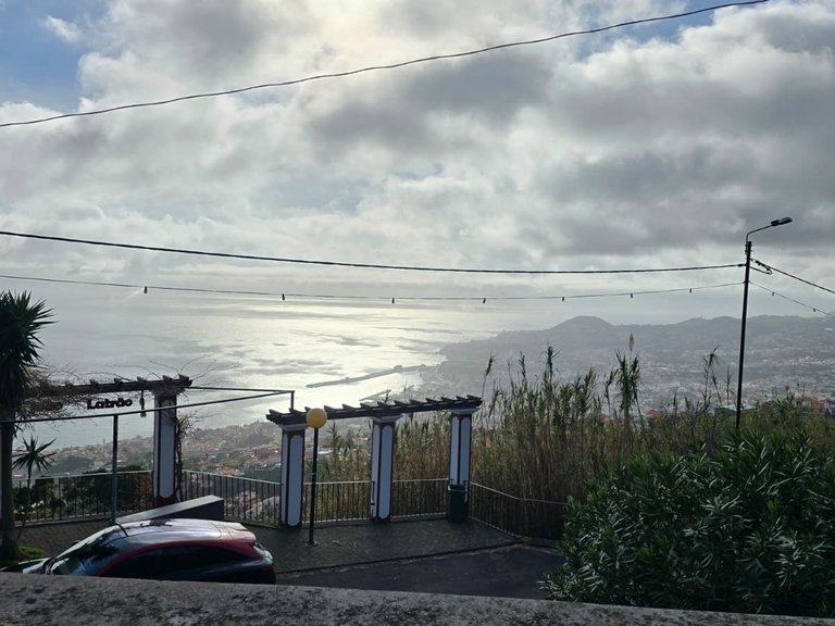 Villa for Sale in Funchal, Ilha Da Madeira, Portugal 18
