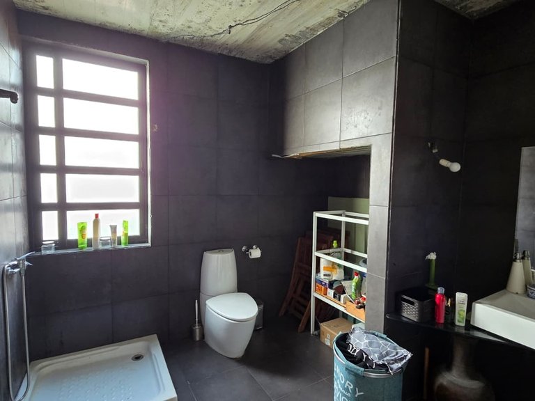 Villa for Sale in Funchal, Ilha Da Madeira, Portugal 13
