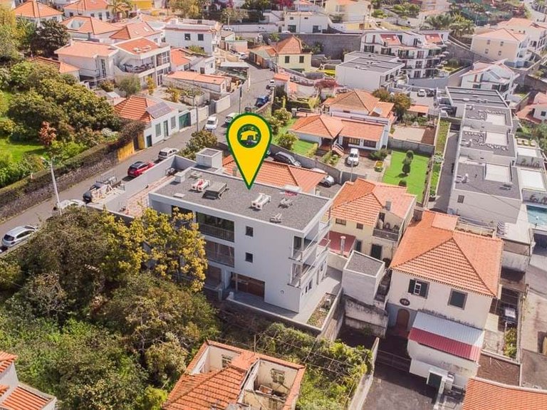 Apartment for Sale in Funchal, Ilha Da Madeira, Portugal 3