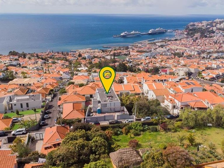 Apartment for Sale in Funchal, Ilha Da Madeira, Portugal 2
