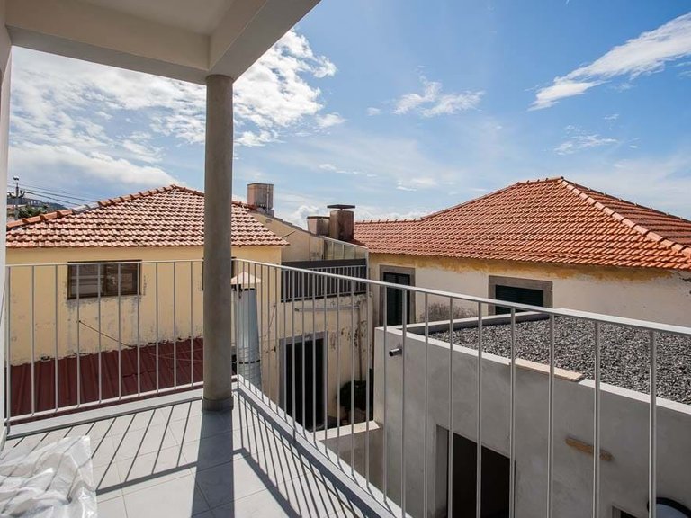 Apartment for Sale in Funchal, Ilha Da Madeira, Portugal 7