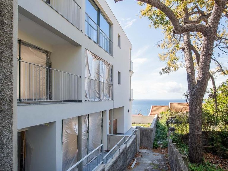 Apartment for Sale in Funchal, Ilha Da Madeira, Portugal 22