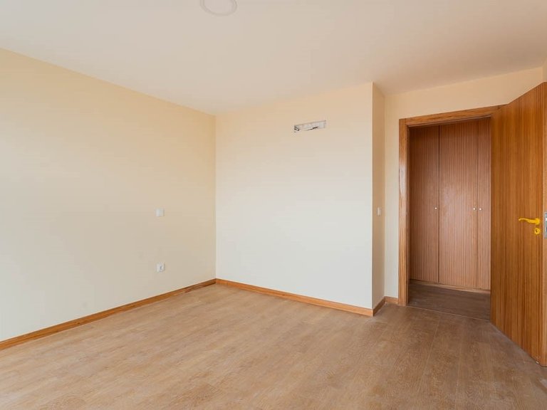 Apartment for Sale in Funchal, Ilha Da Madeira, Portugal 17