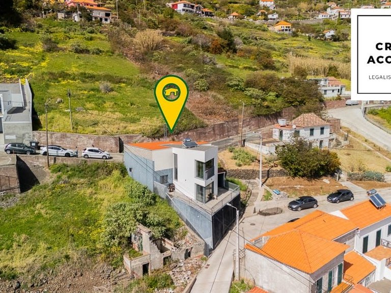 Villa for Sale in Ribeira Brava, Ilha Da Madeira, Portugal 1