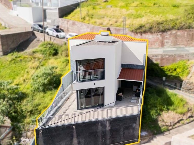 Villa for Sale in Ribeira Brava, Ilha Da Madeira, Portugal 6