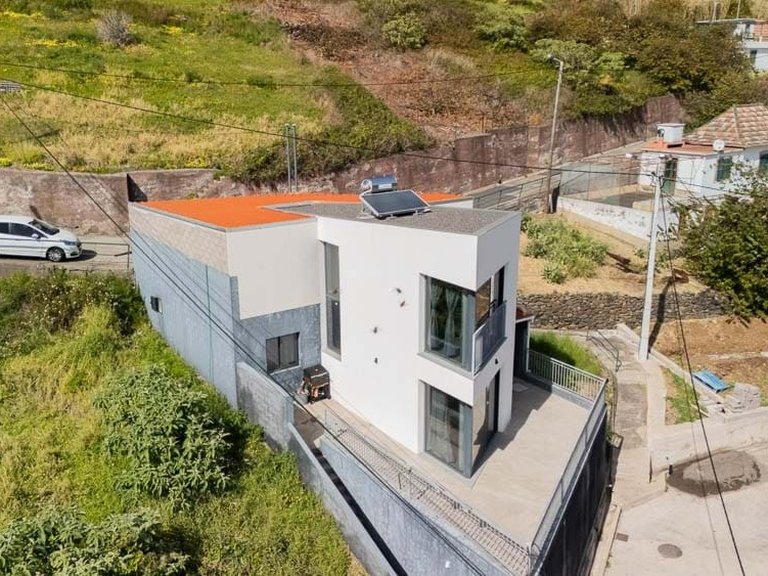 Villa for Sale in Ribeira Brava, Ilha Da Madeira, Portugal 5