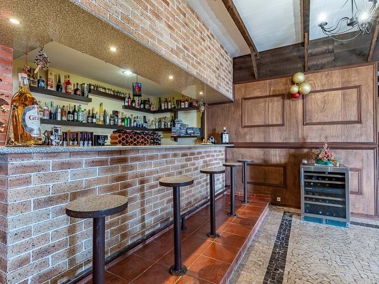 Villa for Sale in Funchal, Ilha Da Madeira, Portugal 47