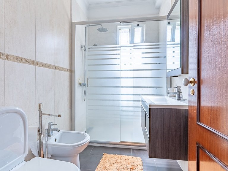 Villa for Sale in Funchal, Ilha Da Madeira, Portugal 13