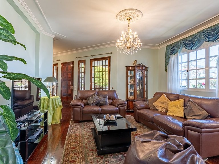 Villa for Sale in Funchal, Ilha Da Madeira, Portugal 24
