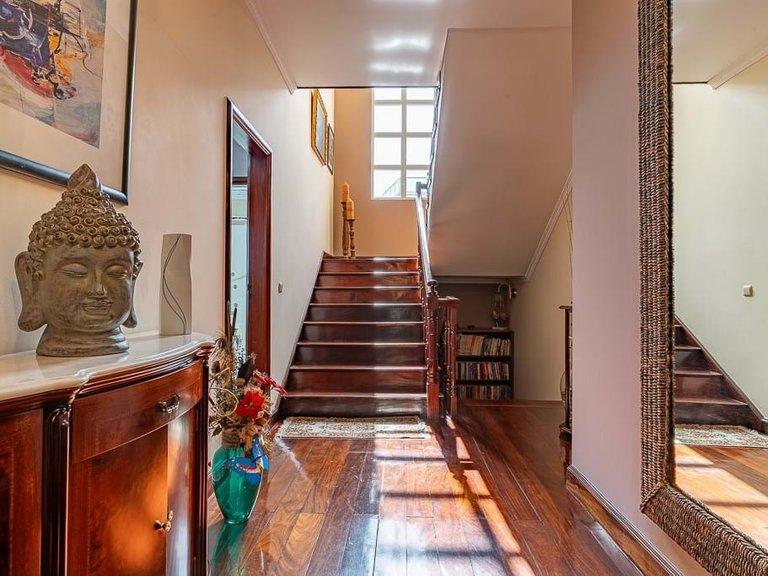 Villa for Sale in Funchal, Ilha Da Madeira, Portugal 18