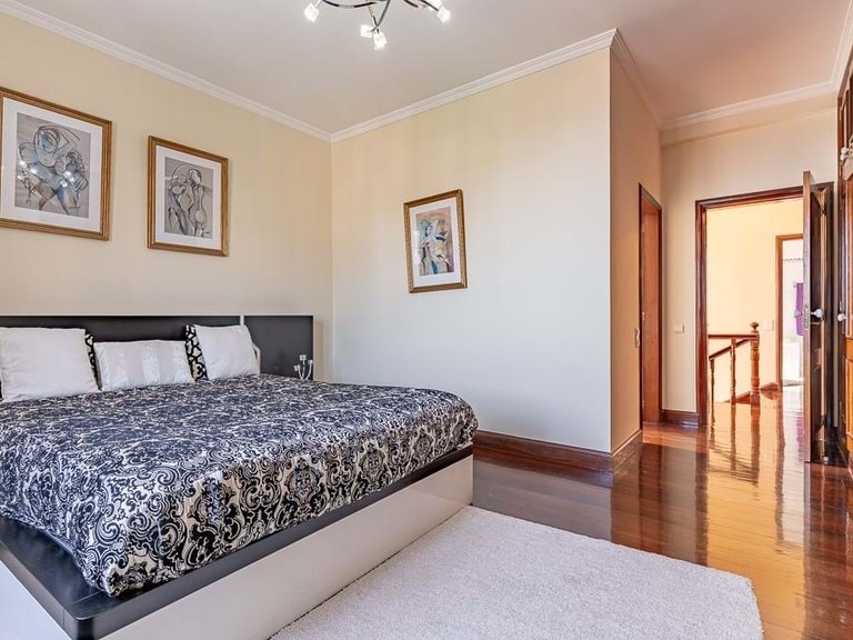 Villa for Sale in Funchal, Ilha Da Madeira, Portugal 15