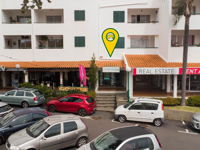 Commercial for Sale in Santa Cruz, Ilha Da Madeira, Portugal 2