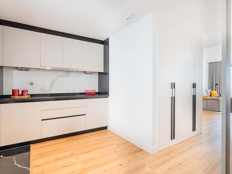 Apartment for Sale in Funchal, Ilha Da Madeira, Portugal 8