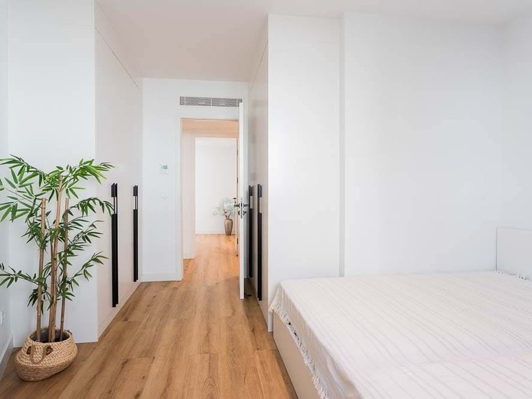 Apartment for Sale in Funchal, Ilha Da Madeira, Portugal 11