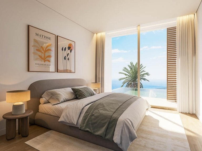 Villa for Sale in Funchal, Ilha Da Madeira, Portugal 9