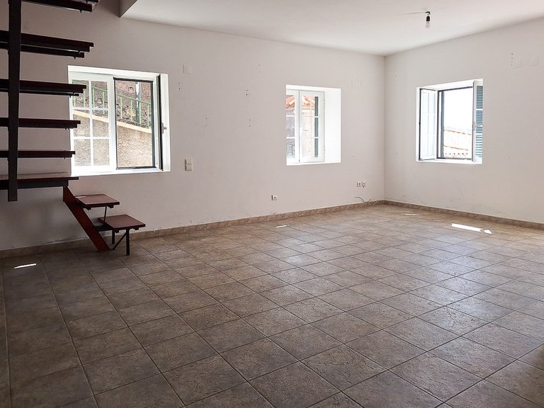 Villa for Sale in Funchal, Ilha Da Madeira, Portugal 5