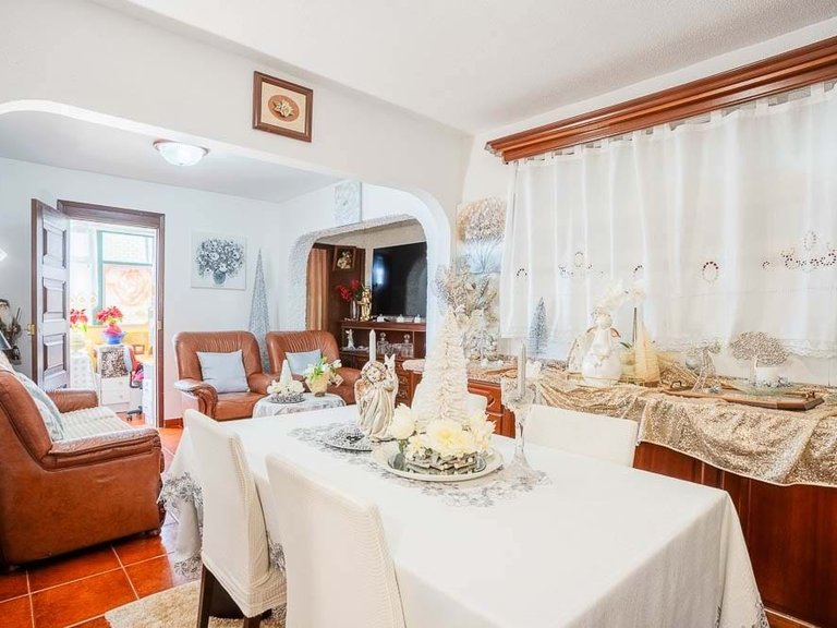 Villa for Sale in Funchal, Ilha Da Madeira, Portugal 17