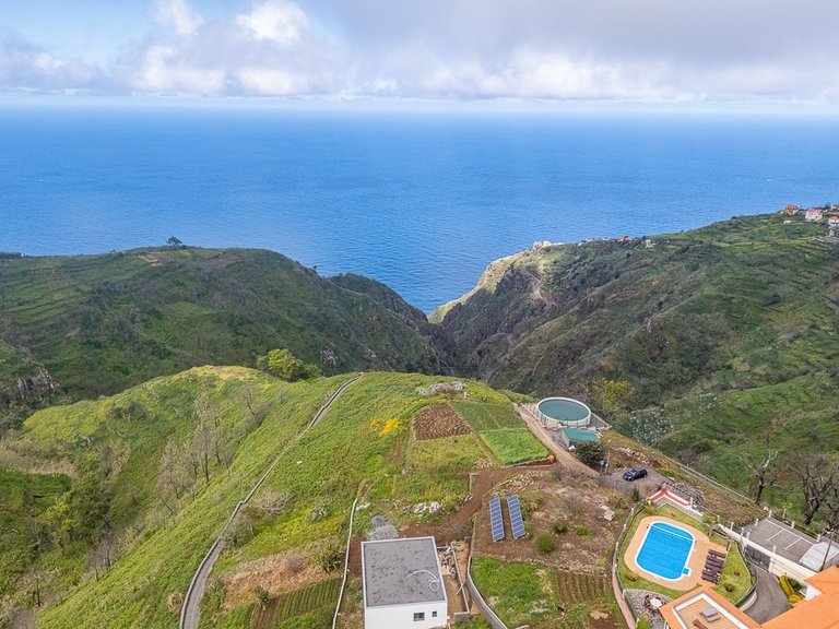 Plot for Sale in Calheta, Ilha Da Madeira, Portugal 6