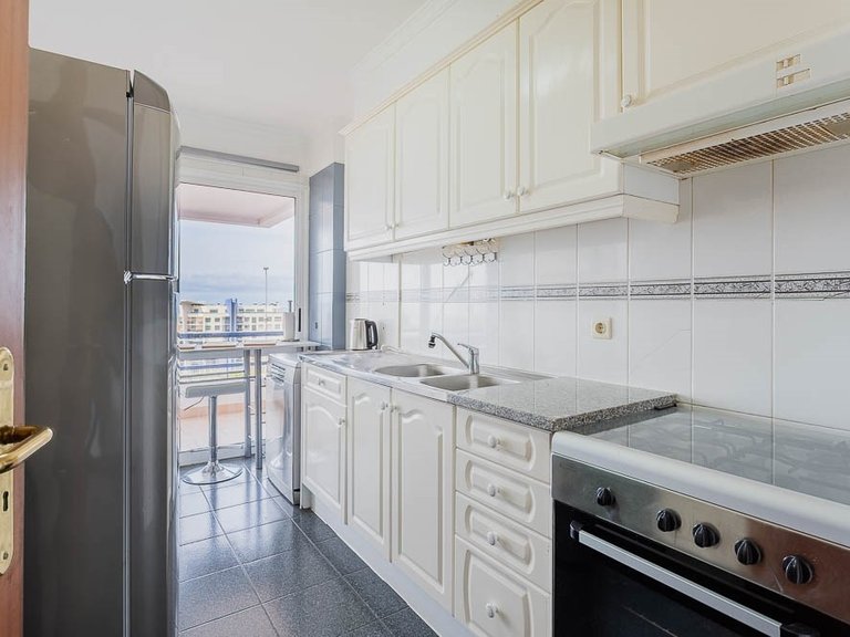 Apartment for Sale in Funchal, Ilha Da Madeira, Portugal 12