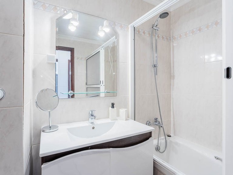 Apartment for Sale in Funchal, Ilha Da Madeira, Portugal 10