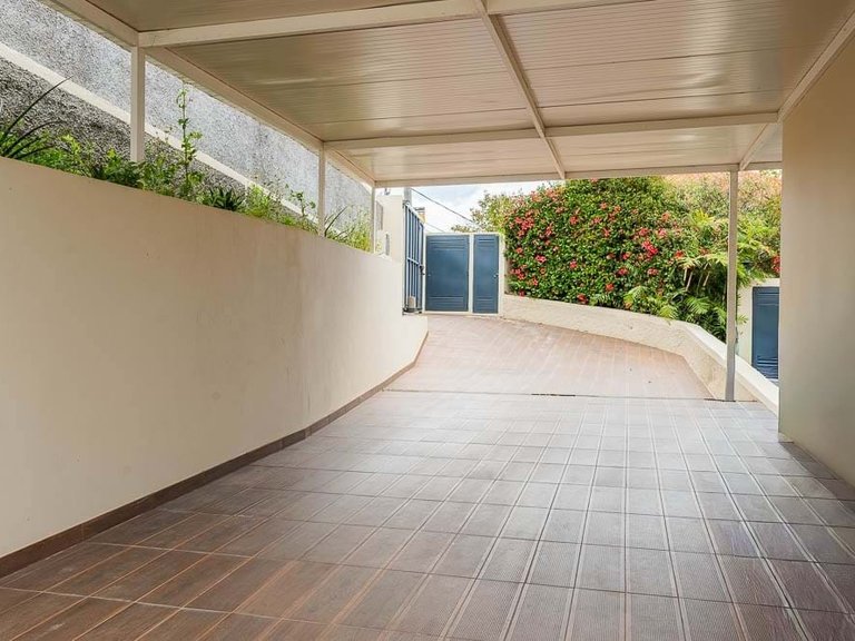 Villa for Sale in Funchal, Ilha Da Madeira, Portugal 20