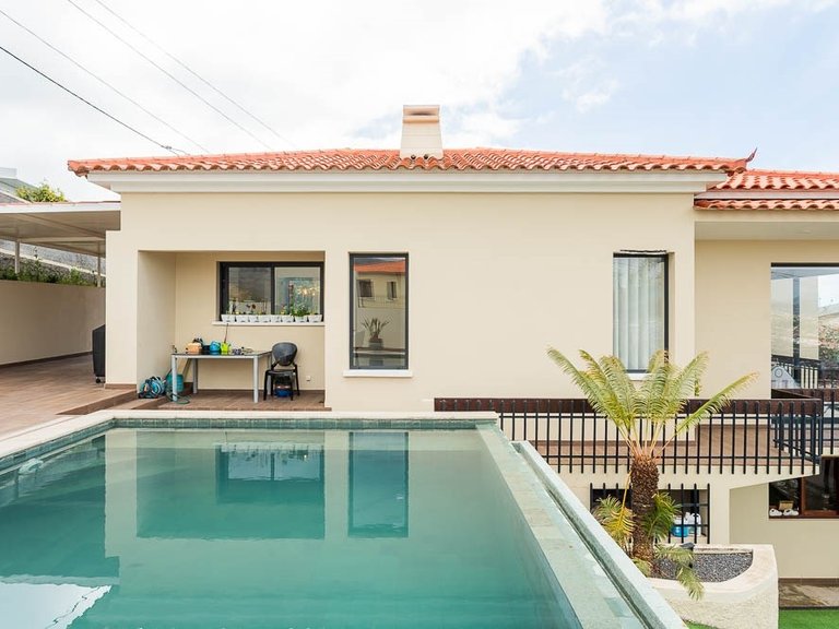 Villa for Sale in Funchal, Ilha Da Madeira, Portugal 17