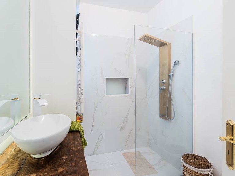 Villa for Sale in Funchal, Ilha Da Madeira, Portugal 30