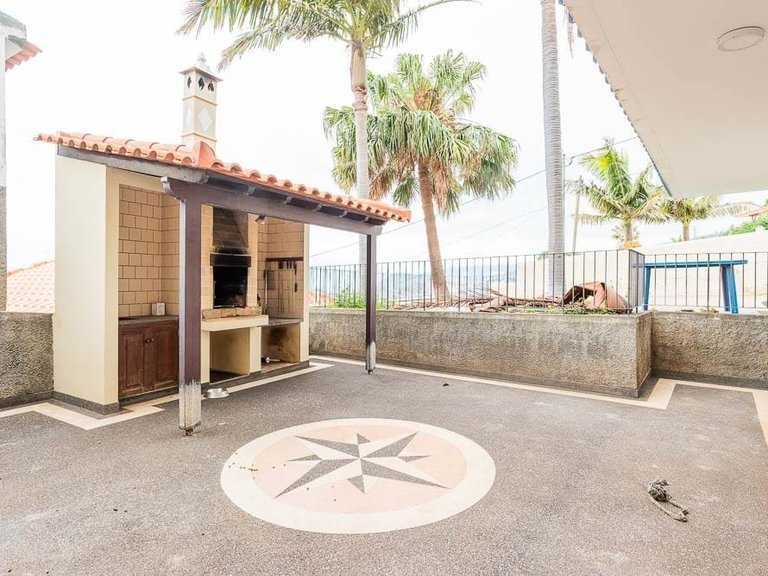Villa for Sale in Funchal, Ilha Da Madeira, Portugal 45