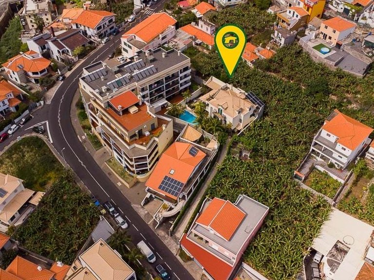 Villa for Sale in Câmara De Lobos, Ilha Da Madeira, Portugal 2