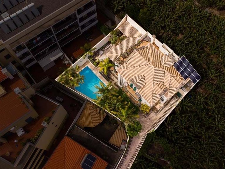 Villa for Sale in Câmara De Lobos, Ilha Da Madeira, Portugal 4