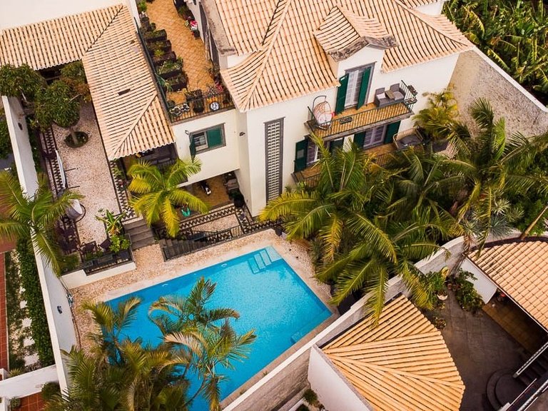 Villa for Sale in Câmara De Lobos, Ilha Da Madeira, Portugal 5